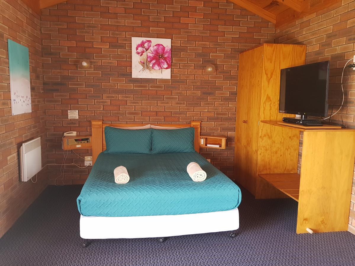 Walkabout Motel Рутерглен Экстерьер фото