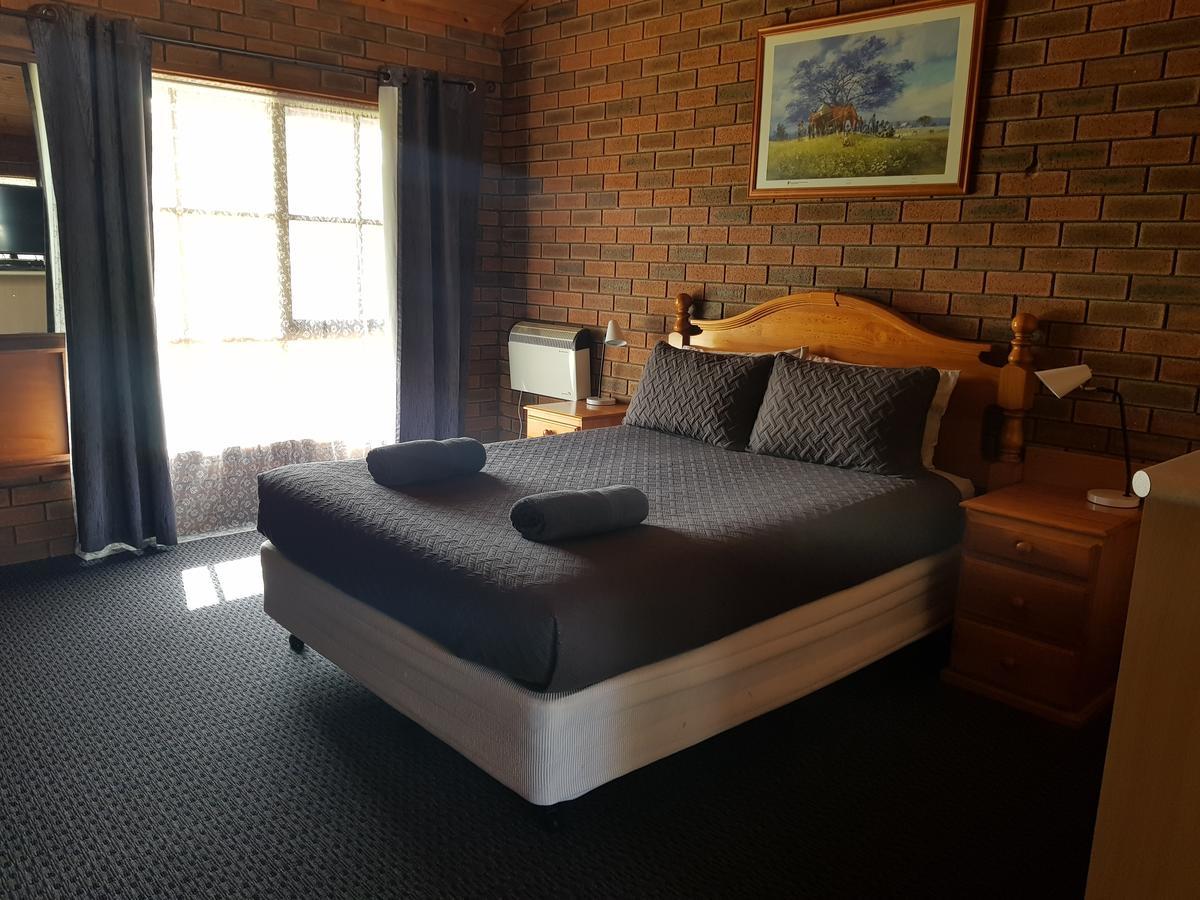 Walkabout Motel Рутерглен Экстерьер фото